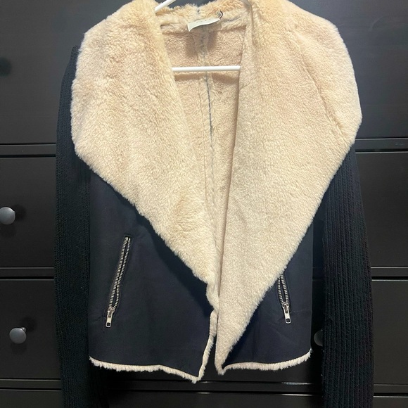 Fall Fur Jacket - Picture 2 of 6